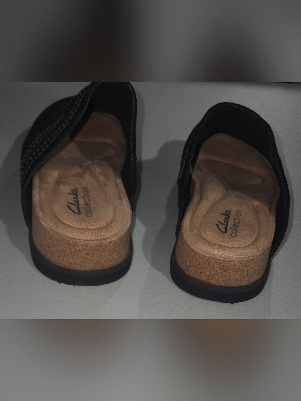 Women's Clarks Black Brynn Glide Leather Suede Slip-On Mules Size US 8 - Picture 6 of 7
